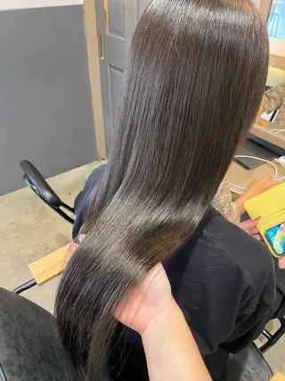 ロング カラー 🩷🍭中津・梅田 エリア🍬💜のヘアスタイル