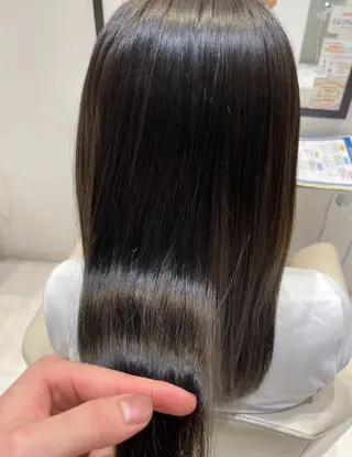 ロング ヘアアレンジ k-twoたき✨艶感 カラー/美髪矯正のヘアスタイル