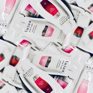 カラー パーマ pu+on. nailworks所属・fuyumi / ニュアンスネイルのネイルデザイン