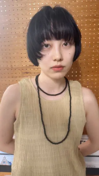 ショート kos所属・西室隆義 二子玉川/艶カラーのヘアスタイル