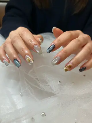 ネイル takara nail所属・takara射水高岡 マグネット韓国ポップのネイルデザイン