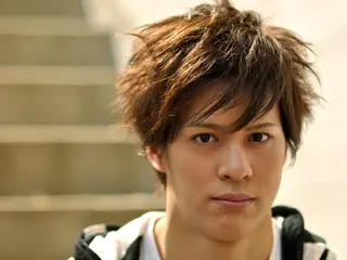 ミディアム カラー メンズ 公庄　グジョウ 　隆　　タカシのヘアスタイル