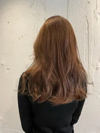 ロング EIGHT 中川原 菜々子のヘアスタイル