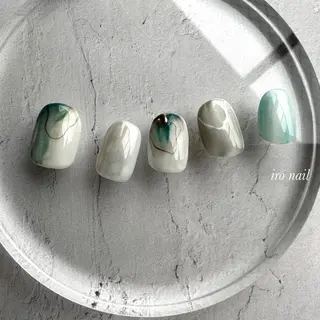 ネイル ironail -イロネイル-のネイルデザイン