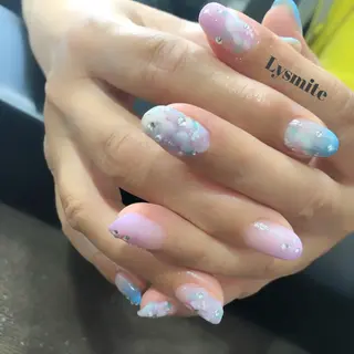 ネイル Lysmite所属・岩本 美香のネイルデザイン