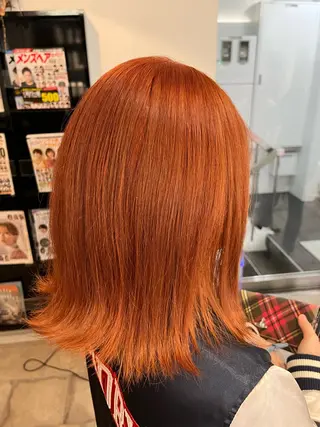 ミディアム カラー カラー/アイリスト 麻優のヘアスタイル