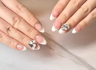 ロング ネイル ネイリスト シンのネイルデザイン