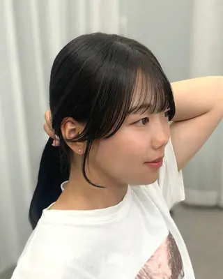 セミロング shes茶屋町アリサ 🎀顔周り×韓国風のヘアスタイル