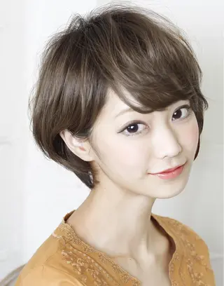 ショート カラー イヤリングカラー Ai 浅草橋店のヘアスタイル