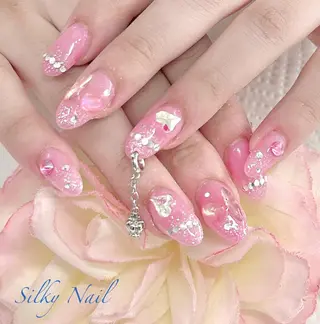 ネイル Silky_nail Sの眉毛・アイブロウイメージ