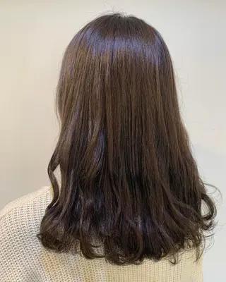 セミロング カラー 悠 亜のマツエク・マツパデザイン