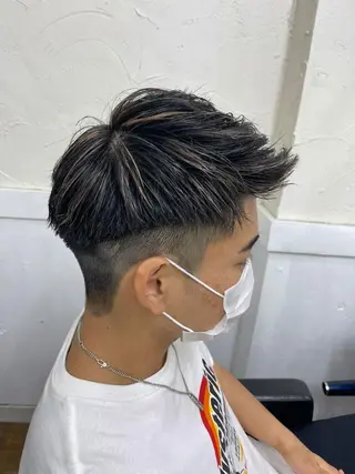 ショート カラー アンククロス kyokaのヘアスタイル