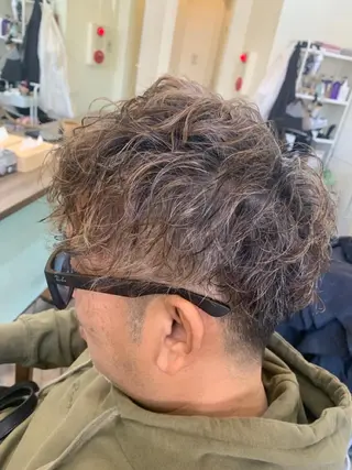 ショート メンズ 鶴見 和美のヘアスタイル