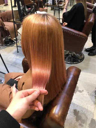 ロング M.SLASH bonheur所属・松田 真央のヘアスタイル
