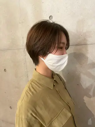ショート 透明感カラー 大人グレージュ有村のヘアスタイル