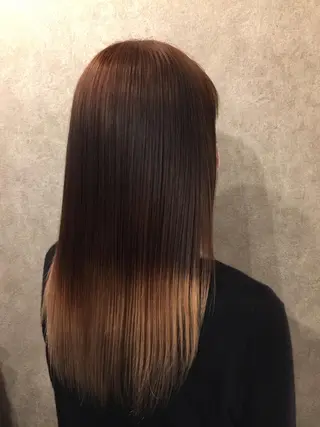 セミロング ロング ツヤ髪専門美容師 桑原 和誠のヘアスタイル