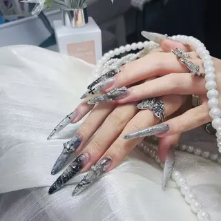 ネイル star nail salon所属・X INのネイルデザイン