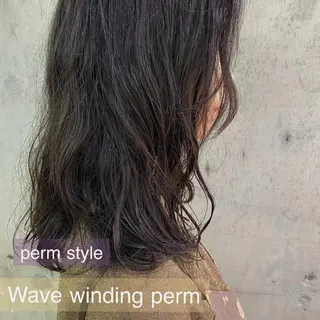 セミロング パーマ 舟橋 りんかのヘアスタイル