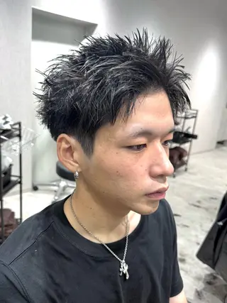 ショート スパイキーショート パーマ🔥ritaのヘアスタイル