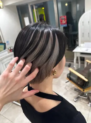 ショート カラー デザインカラー🎨 下北沢 / 磯部のヘアスタイル