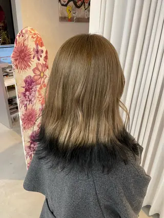 セミロング カラー 安井まゆ _Box mico.のヘアスタイル