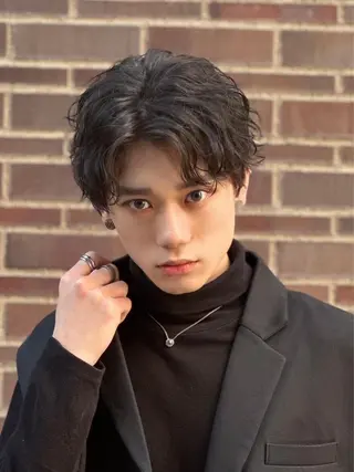 メンズ 🎖️似合わせメンズ パーマ🎖️カネキのヘアスタイル