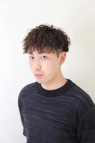 ショート パーマ メンズ HAIRSILVA徳間店所属・石倉 真のヘアスタイル