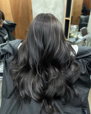 ロング カラー さわ 🫧🎀のヘアスタイル