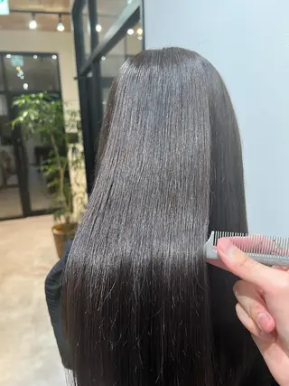 ロング カラー ヘアアレンジ 顔まわり職人🇰🇷 韓国ヘア/KAITOのヘアスタイル