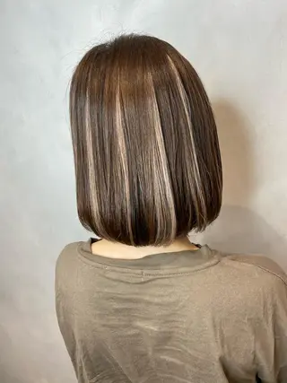 ミディアム カラー 吹田 駿 髪質改善縮毛矯正のヘアスタイル