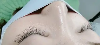 マツエク・マツパ Eyes Cream SAYAKAのマツエク・マツパデザイン