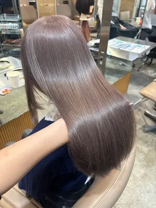 ミディアム カラー ハイトーン/ラベンダ ー/ユイナ🪄のヘアスタイル