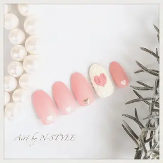 ミディアム ネイルN-STYLE スタッフのネイルデザイン