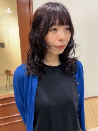 ミディアム パーマ rena ✶伏見/顔周りカットのヘアスタイル