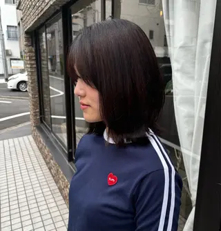 ミディアム 🍒サクラ🍒 /透明感カラー/艶髪のヘアスタイル