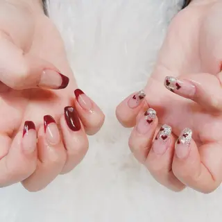 ネイル 根津 綾子のネイルデザイン