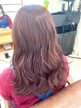 カラー 河野 いずみのヘアスタイル