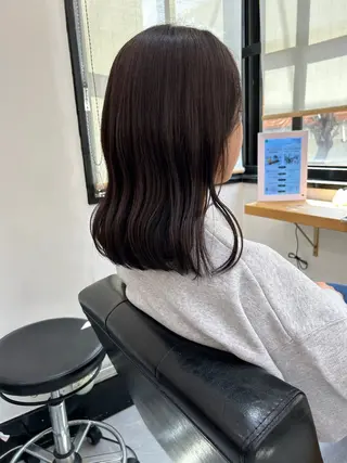 セミロング CARICIA 白木 由里加のヘアスタイル