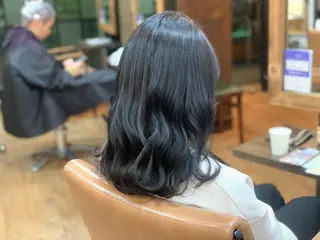 セミロング カラー SHIAN橋本店 おぐちまほのヘアスタイル