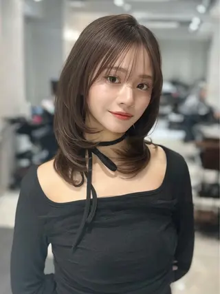 ミディアム カラー ミディアムレイヤー 韓国ヘア池袋のヘアスタイル