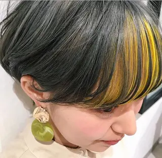 ショート カラー RINA🧤 デザインとボブのヘアスタイル