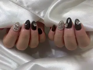 ネイル 鈴木 愛梨のネイルデザイン
