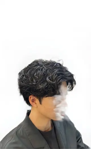 パーマ メンズ メンズ職人/センター パート/富沢真斗のヘアスタイル