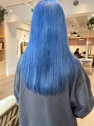 ロング カラー ネイル ポミエ恵比寿所属・🤎口コミ5.0 カラー好評🤎KENのヘアスタイル