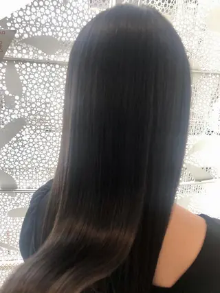 セミロング カラー 🏅髪質改善🏅店長 鈴木淳平のヘアスタイル