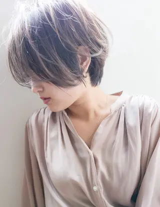ショート カラー ヘアーラウンジ　ラフ所属・須賀 知穂のヘアスタイル