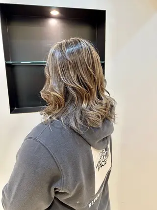 セミロング カラー TAYA大阪上本町所属・十場【髪質改善】 【ダブルカラー】のヘアスタイル