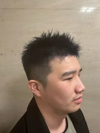 ショート カラー メンズ こうよう 。のヘアスタイル