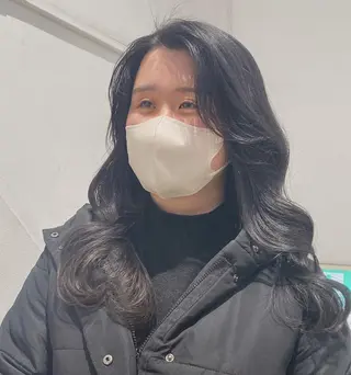 ロング カラー ✨くびれスタイル✨️ 戸嶋穂乃香のヘアスタイル