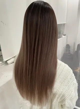 カラー miyu/ハイトーン /ブリーチのヘアスタイル